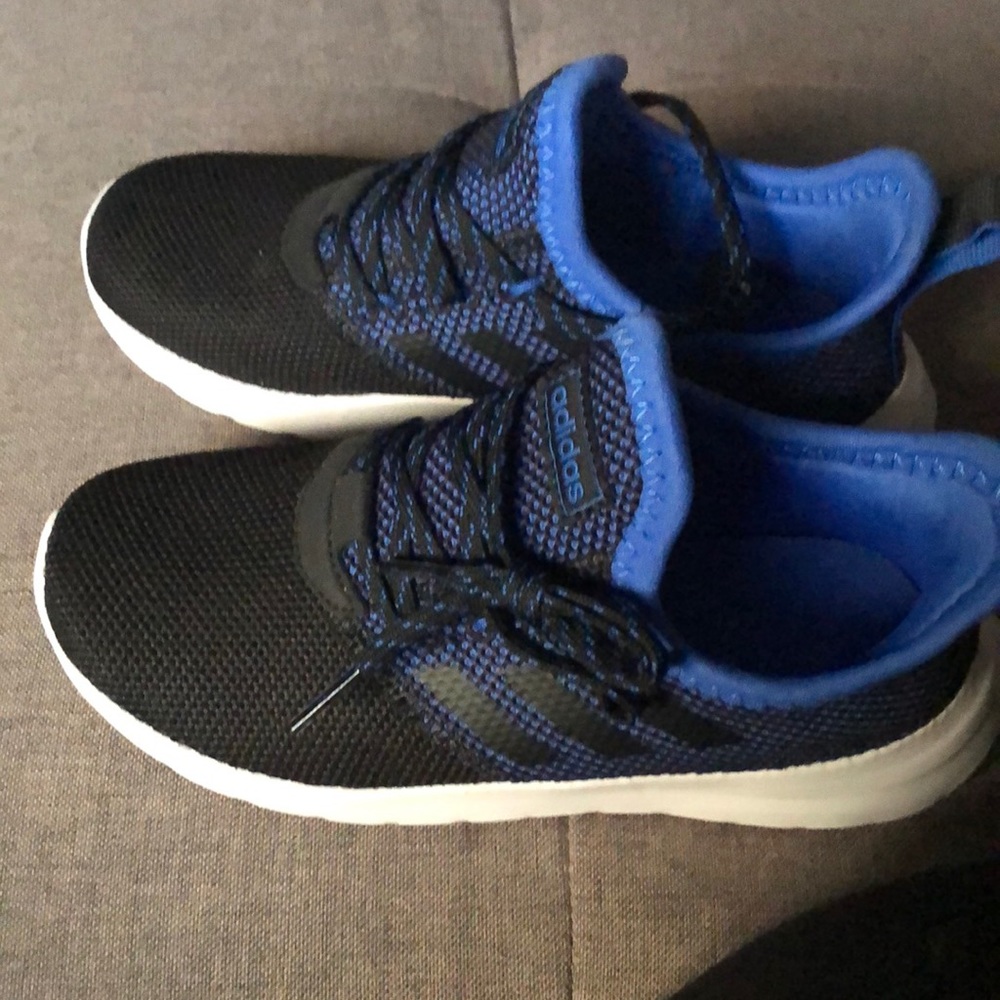 Boys Adidas sneakers size 1.5